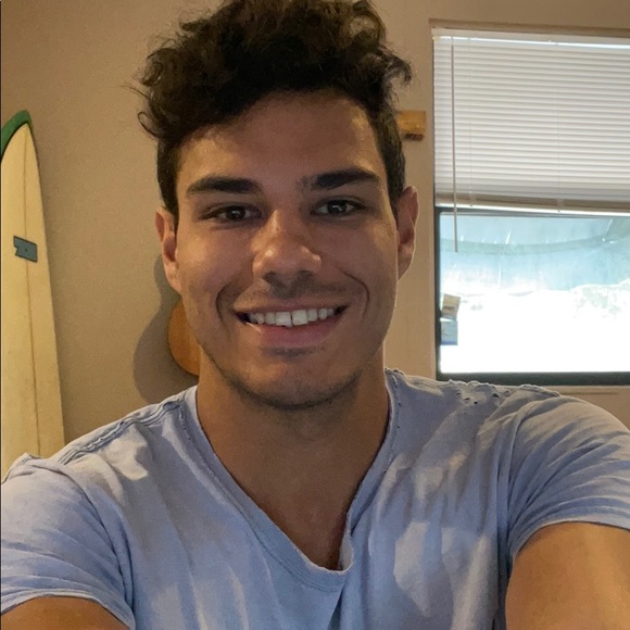 Meet your Posher, Peter - Picture 1 of 1